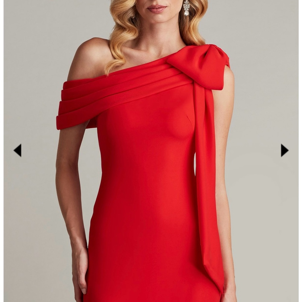 Tadashi Shoji Red Asymmetrical One Shoulder Cocktail Dress
